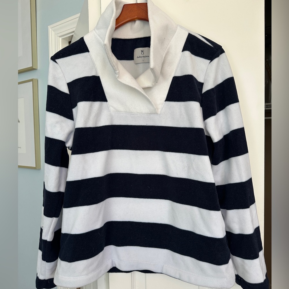 Dudley Stephens size L